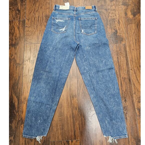 AMERICAN EAGLE JEANS MOM BOYFRIEND JEANS Size 0 NWT Bundle - Picture 3 of 5